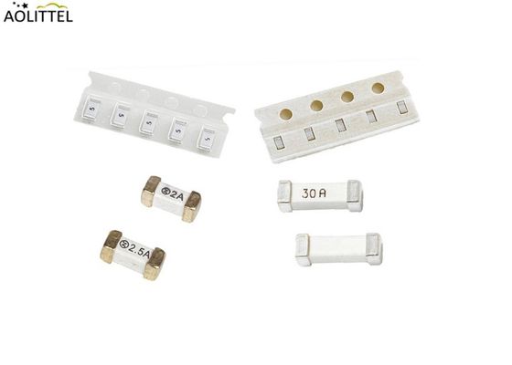 6.3A 300VAC 2410 SMD ταχείας δράσης επιφάνεια μορφής τούβλου τετραγωνική τοποθετούν τη θρυαλλίδα SSF1630 για την παροχή ηλεκτρικού ρεύματος