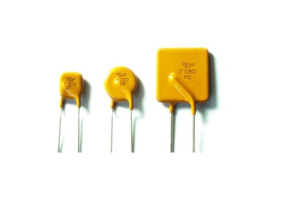 0ZRC0015FF1E επανατοποθετήσιμη θρυαλλίδα TRG015 θερμικών αντιστάσεων PPTC τηλεπικοινωνιών με την εκτιμημένη λαβή τρέχον 0.15A τάσης 600V