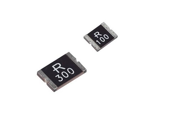 SMD2920P185TF PolyFuse 7351 επιφάνεια τοποθετεί τις επανατοποθετήσιμες θρυαλλίδες PPTC 1.85A 33V 2920 για τον εξοπλισμό τηλεπικοινωνιών χαμηλής τάσης