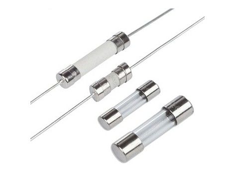 Τμήματα 5x20mm προστασίας κυκλωμάτων ταχείας δράσης θρυαλλίδα κασετών σωλήνων γυαλιού ταχύτητας Φ 2.5A 250VAC για τις παροχές ηλεκτρικού ρεύματος