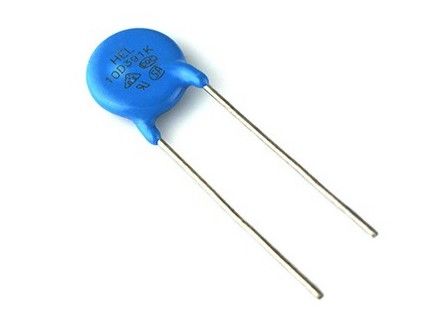 Τελωνείο αριθμός 85334090 Varistor μεταλλικών οξειδίων TV του CNR φραγμός 10D391K με την πίσσα 7.5mm 10mm 250VAC 320VDC για την παροχή ηλεκτρικού ρεύματος