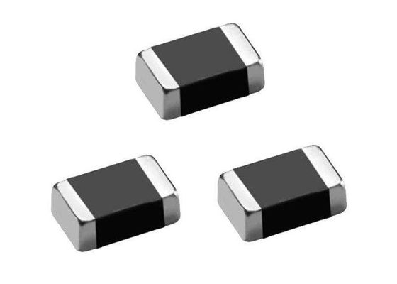 Υψηλά Ferrite σπειρών του Q αγώγιμα πηνία 0402 0603 0805 1206 1-300mA τρέχον 0.047-100uH Inductanc τσιπ χαντρών πολυστρωματικά