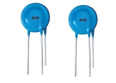 Ενσωματωμένο TMOV Varistor μεταλλικών οξειδίων 20mm 275Vac 8000A 151J 3Pin με τη θερμική προστασία 146C TCO
