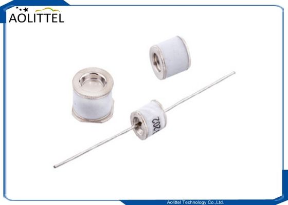 5KA 2 εκφόρτισης αερίου σωλήνες 8x8mm 2 αξονικά ανασχετικά μέσα 1000V Πολωνού πλάσματος αερίου ηλεκτροδίων