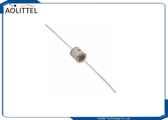 5KA 2 εκφόρτισης αερίου σωλήνες 8x8mm 2 αξονικά ανασχετικά μέσα 1000V Πολωνού πλάσματος αερίου ηλεκτροδίων